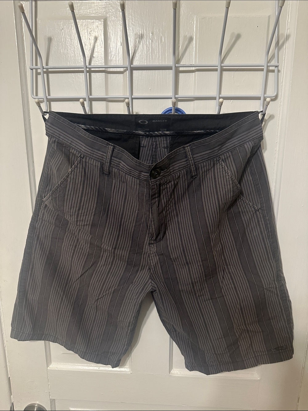 Oakley Men's Charcoal Pinstripe Flat-Front Shorts
